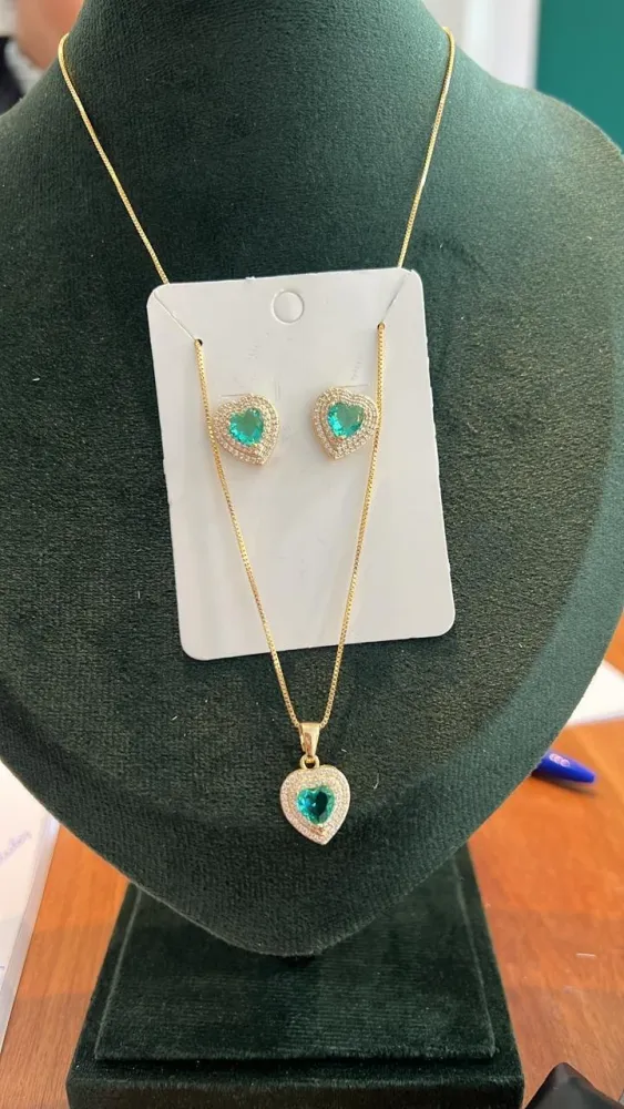 Conjunto Coração Cravejado Turquesa Dourado