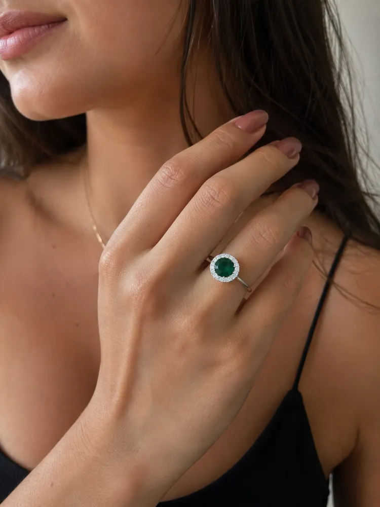 Anel Prata Pedra Verde com Cravejado ( TAM 18 )