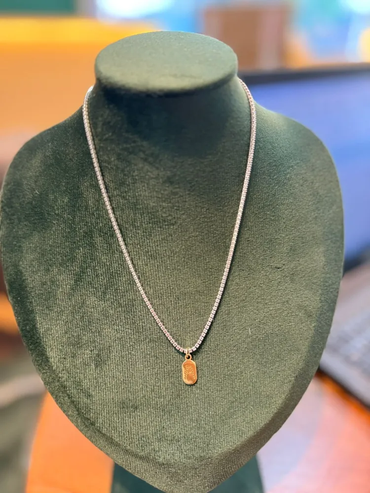 Chocker Rivieira Letra a
