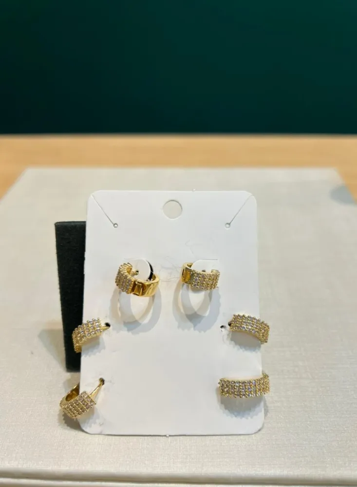 Brinco Trio Argola Retangular Dourado Cravejado