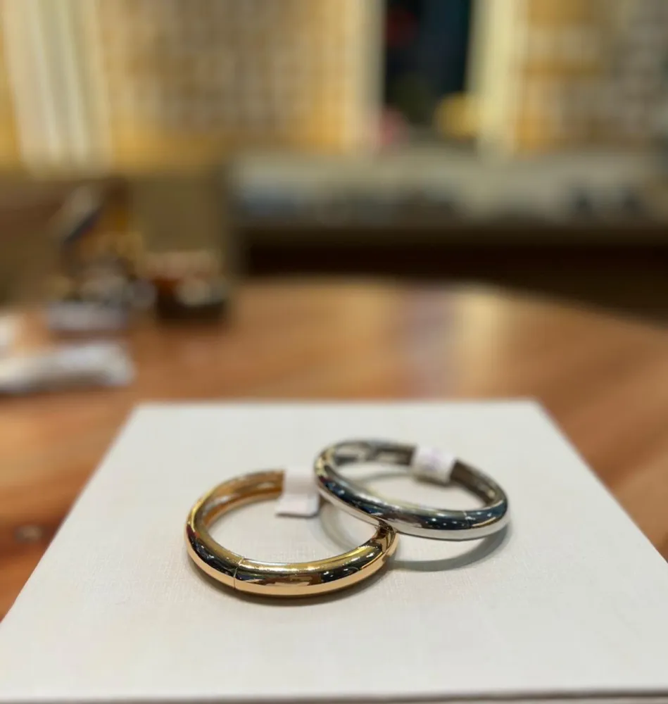 Bracelete Liso Grosso Dourado