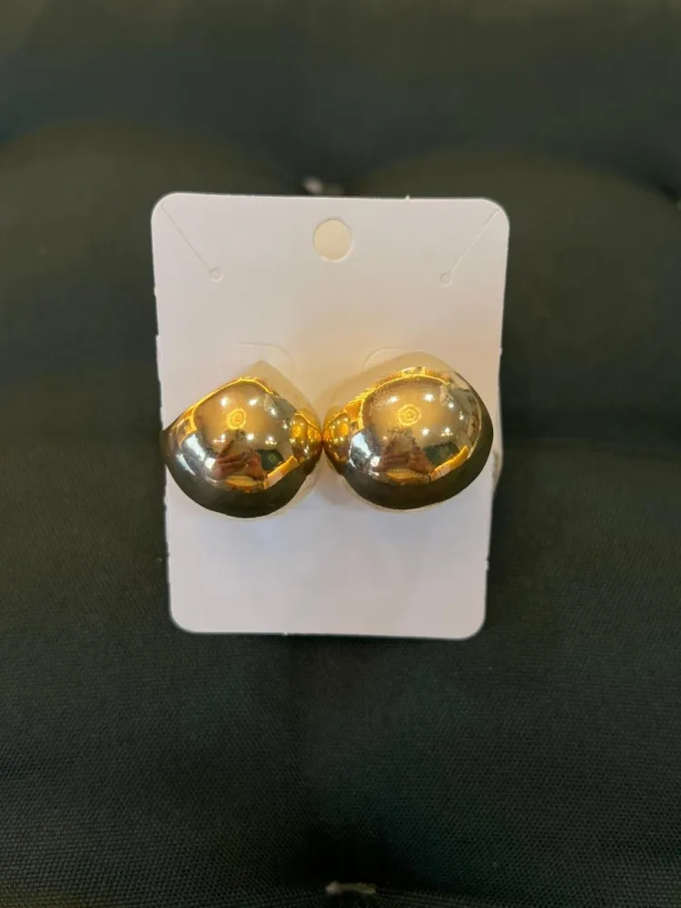 Brinco Lua Dourado